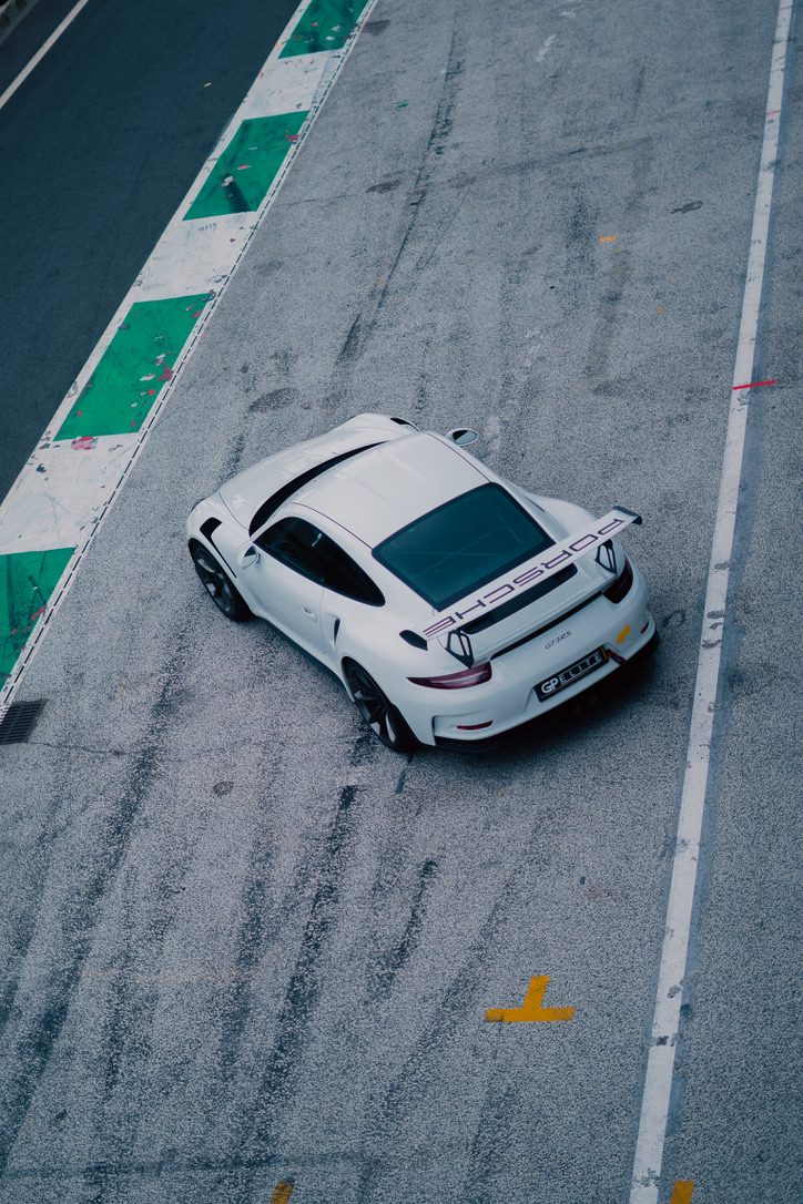 Porsche 911 GT3 RS in der Boxengasse